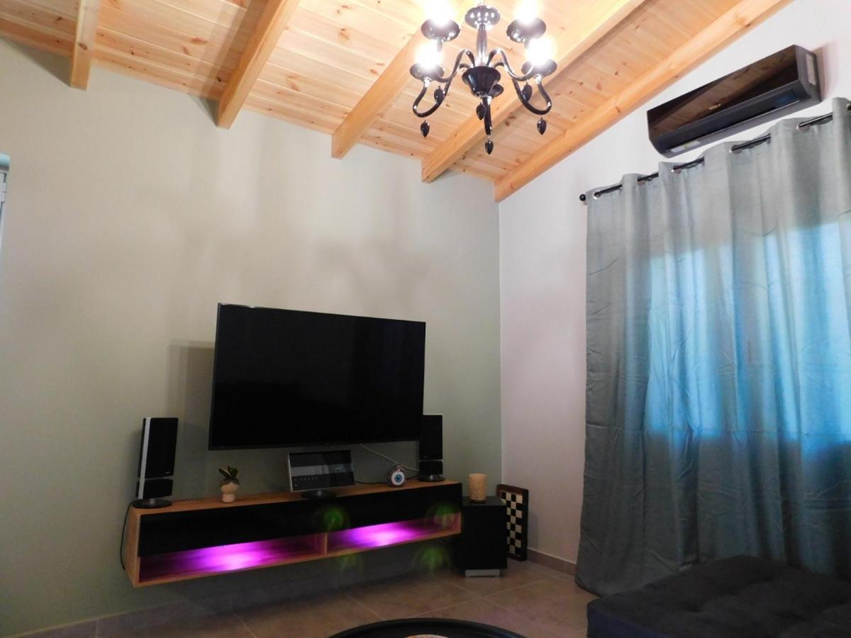 فيلا M & M House Agia  المظهر الخارجي الصورة